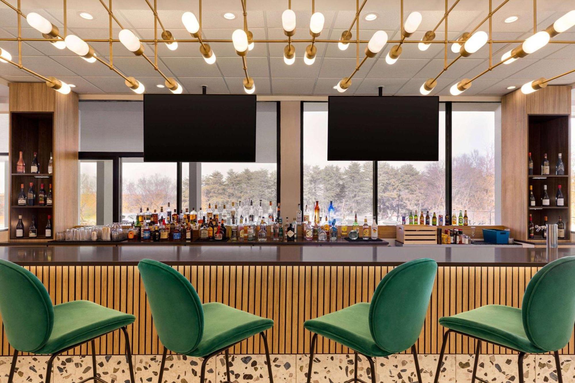 מלון College Park Wyndham Garden Atlanta Airport מראה חיצוני תמונה