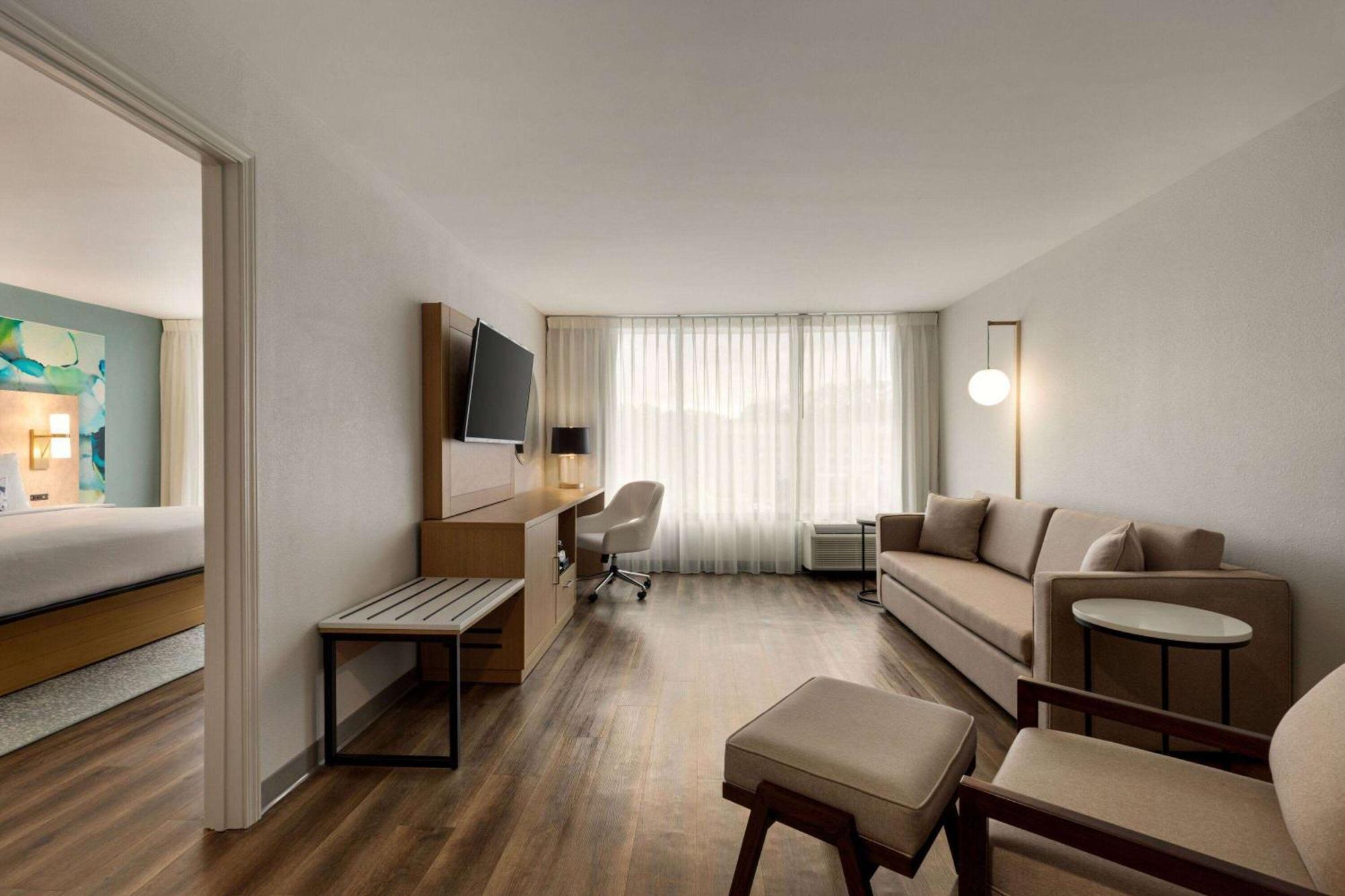 מלון College Park Wyndham Garden Atlanta Airport מראה חיצוני תמונה