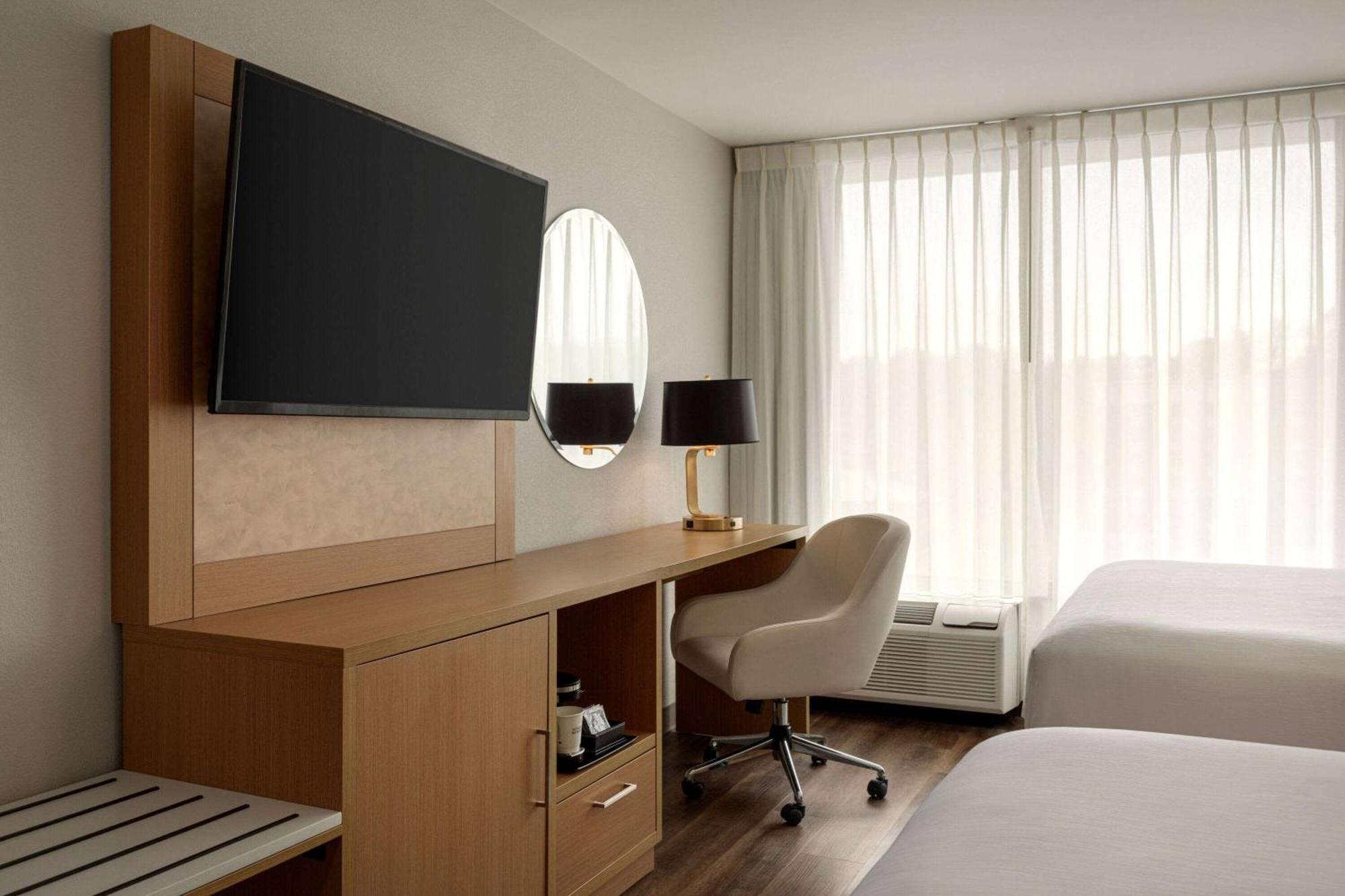מלון College Park Wyndham Garden Atlanta Airport מראה חיצוני תמונה