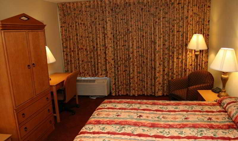 מלון College Park Wyndham Garden Atlanta Airport מראה חיצוני תמונה
